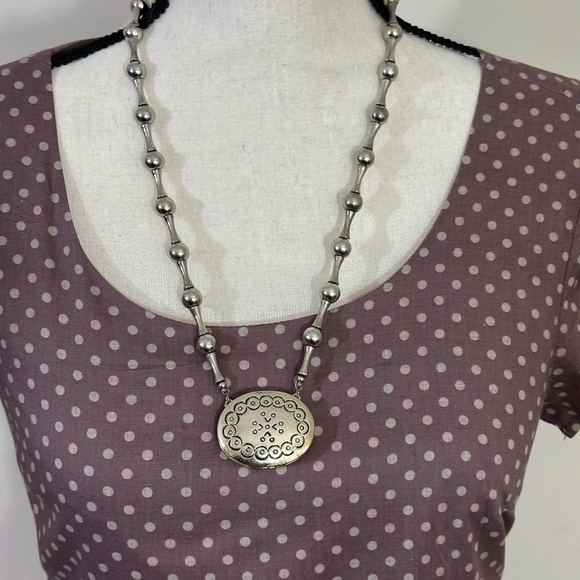 Garnet Hill sz. 4p dress fit and partial flair. Medium brown with a white dot - Picture 2 of 15